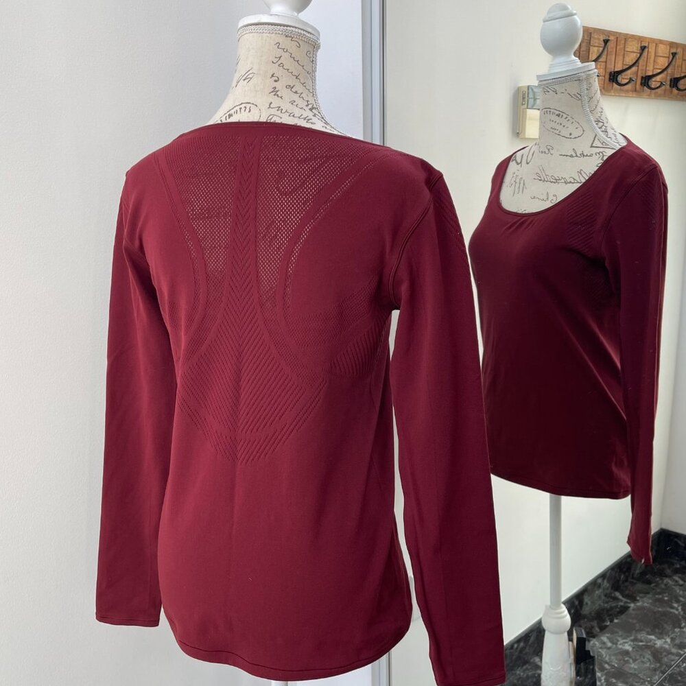 Lululemon long sleeve burgandy top with back & front detailing size 10